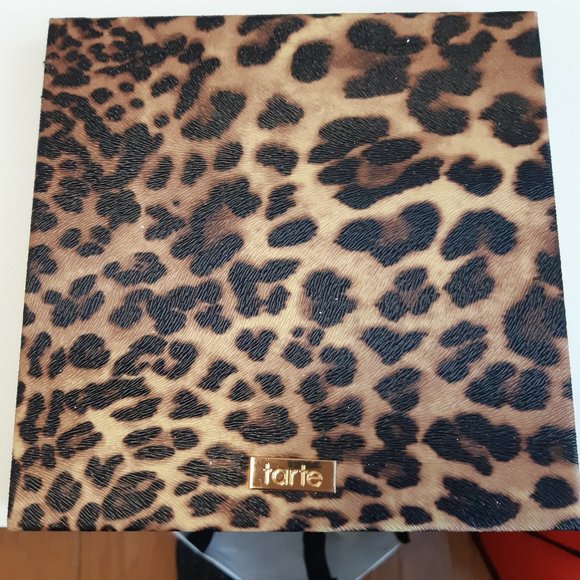 Sydney Grace, Coastal Scents, ColourPop singles and empty Tarte Palette - Picture 2 of 2